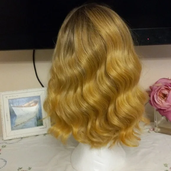 Blonde Ombre Wig - Picture 3 of 12